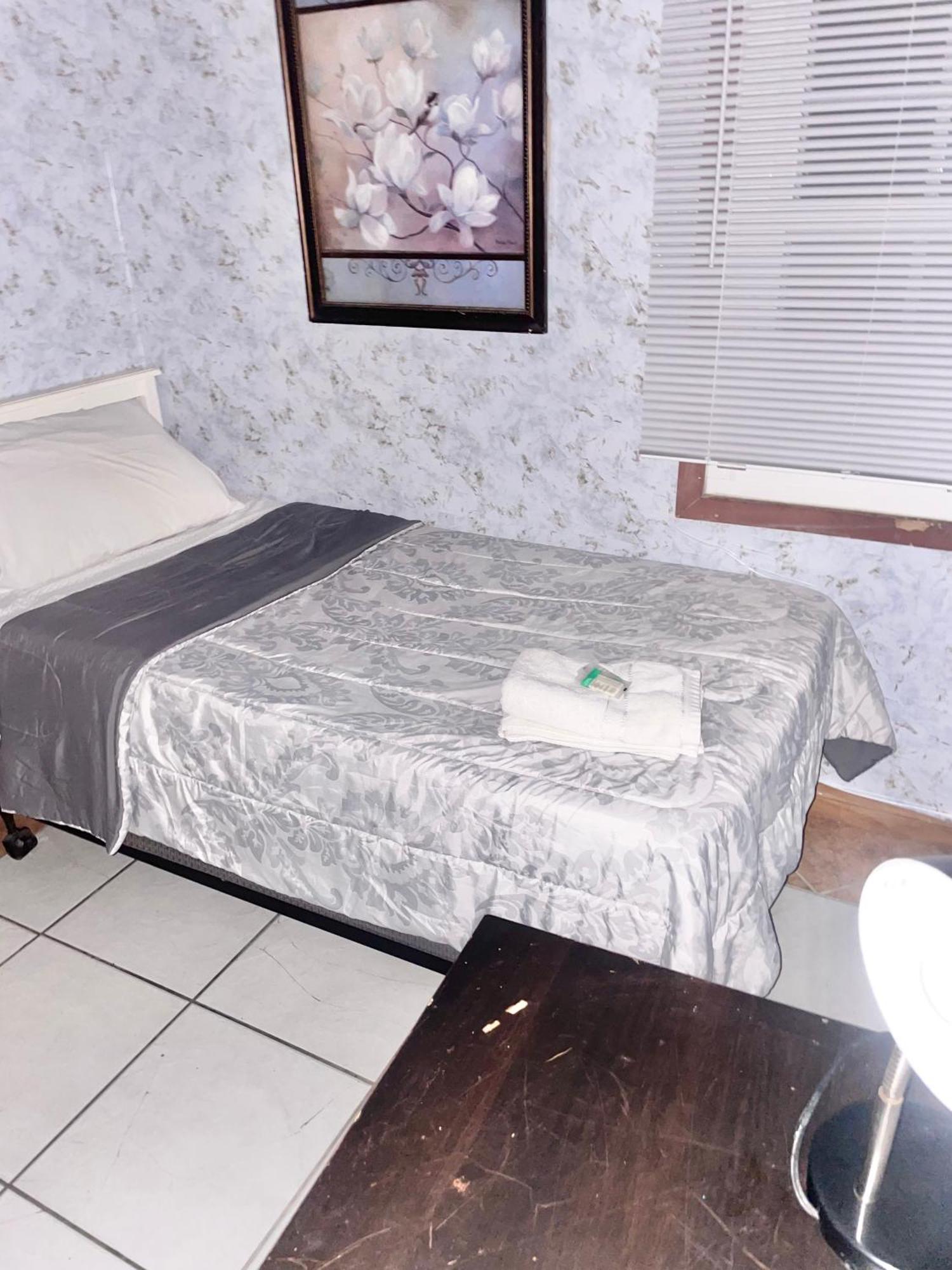 לוס אנג'לס House Rooms & Rv Rooms Near Lax מראה חיצוני תמונה