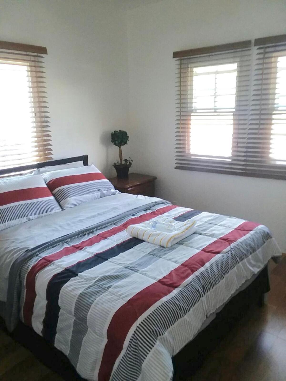 לוס אנג'לס House Rooms & Rv Rooms Near Lax מראה חיצוני תמונה